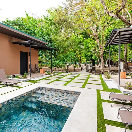 2 Nature Villas With Pool